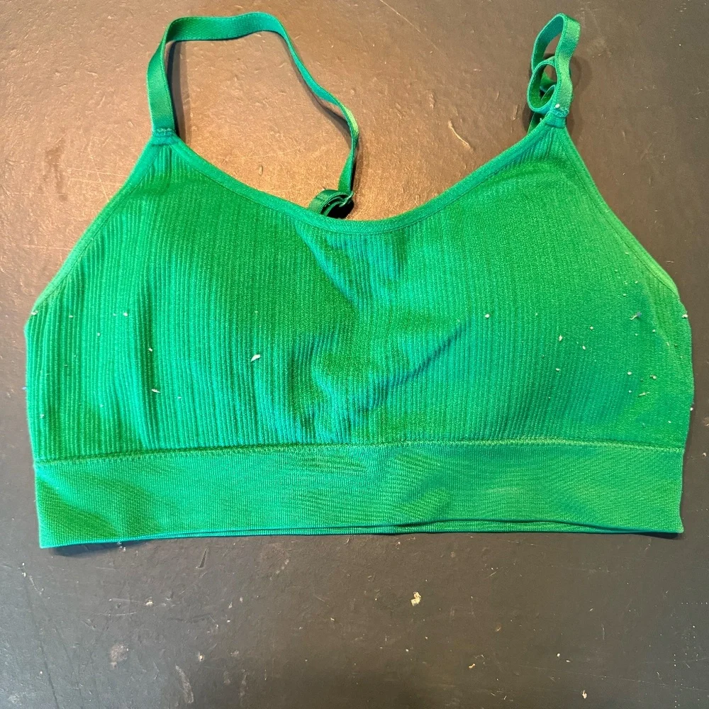 Women's Sports Bras - Picture 9 of 10